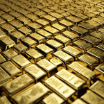 Gold Stocks vs. Physical Gold: What to Choose in 2025