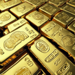 Investing in Gold Futures: Benefits and Risks Explained