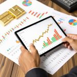 How Gold Futures Impact Your Portfolio: A Beginner’s Overview