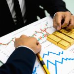 Best Gold Investment Strategies to Maximize 2025 Profits