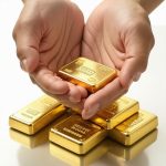 Gold Bullion vs Gold Bars: Pros and Cons for Investors