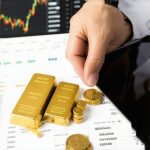 Beginner’s Guide to Investing in Gold for 2025: Start Today