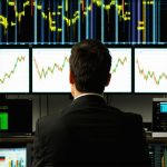 Maximize Your Gold Investment Returns with Futures & Technical Analysis 2025