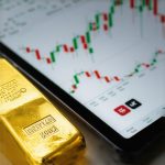 Gold vs Stocks: 3 Signs Bullion Is the Safer 2026 Portfolio Play